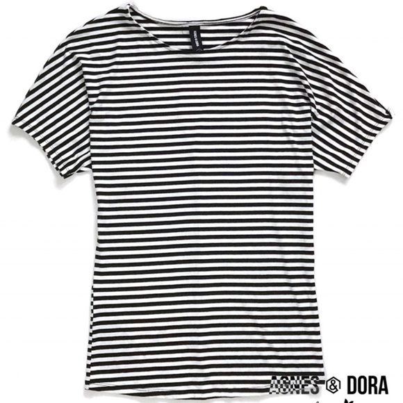 •SM added •Agnes & Dora Short Sleeve Dolman - Picture 2 of 8